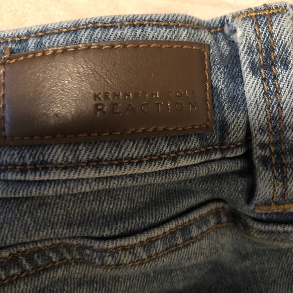 Denim short shorts - Picture 3 of 4